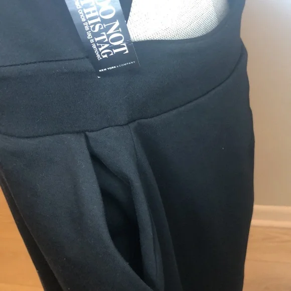 NWT New York Company Romper - Picture 3 of 7